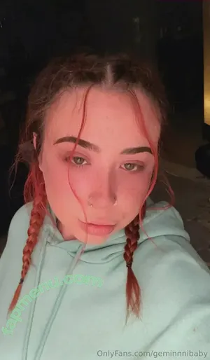 geminnnibaby / Geminiii__babby / gemiiniibabyy nude photo #0027