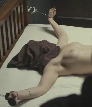 Gemma Arterton / gemmaartertonitalia nude photo #0205