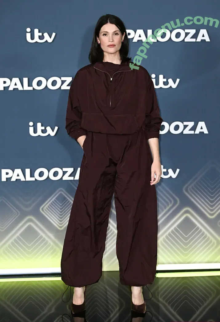 Gemma Arterton nude photo #0299 (gemmaartertonitalia)