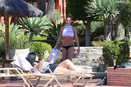 Gemma Atkinson / MissGAtkinson / glouiseatkinson nude photo #0732