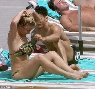 Gemma Atkinson / MissGAtkinson / glouiseatkinson nude photo #0748