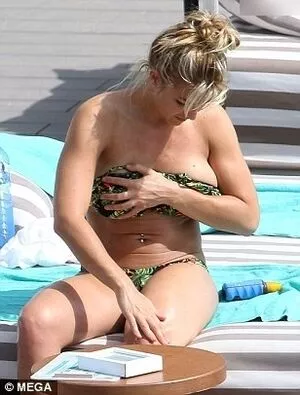 Gemma Atkinson / MissGAtkinson / glouiseatkinson nude photo #0750