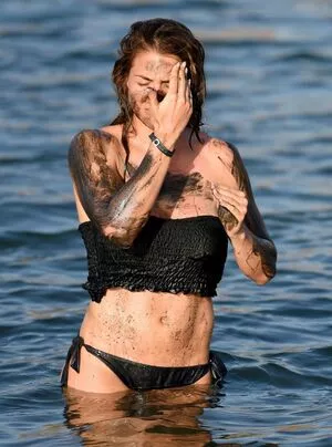 Gemma Atkinson / MissGAtkinson / glouiseatkinson nude photo #0805