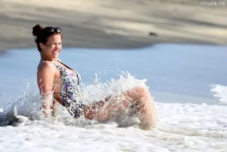 Gemma Atkinson / MissGAtkinson / glouiseatkinson nude photo #0819