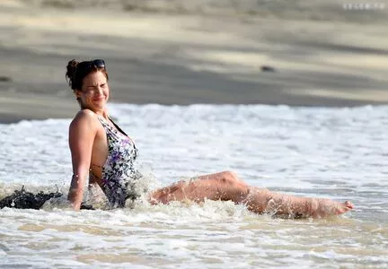 Gemma Atkinson / MissGAtkinson / glouiseatkinson nude photo #0826