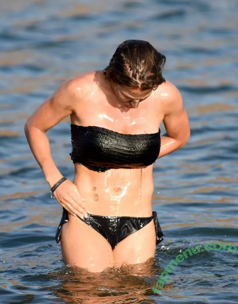 Gemma Atkinson nude photo #0786 (MissGAtkinson / glouiseatkinson)