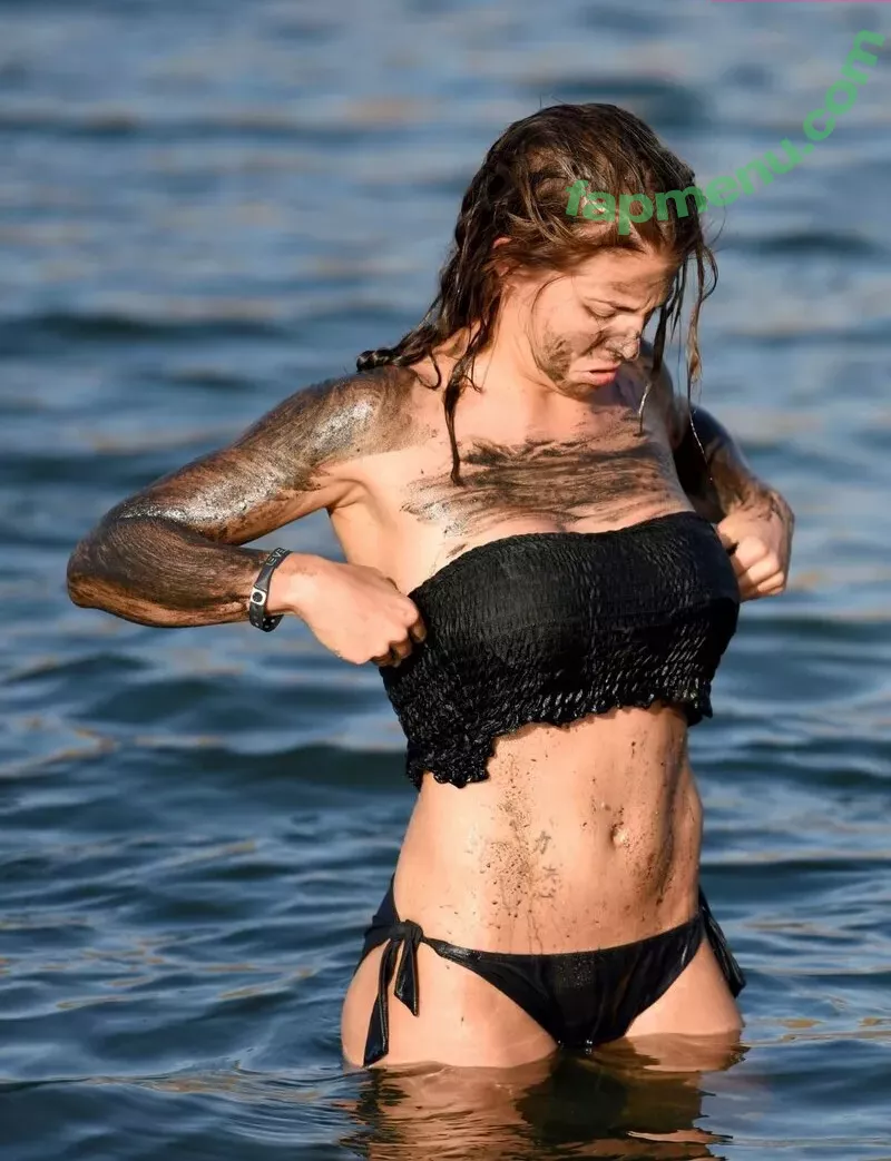 Gemma Atkinson nude photo #0788 (MissGAtkinson / glouiseatkinson)