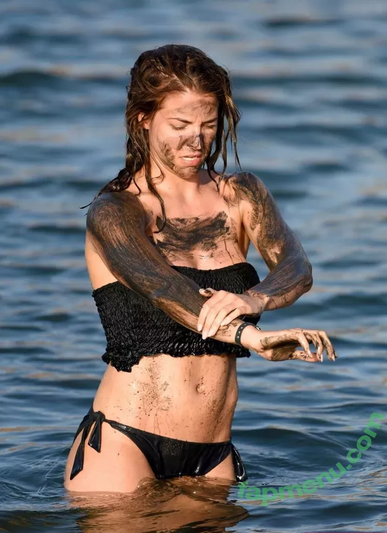 Gemma Atkinson nude photo #0794 (MissGAtkinson / glouiseatkinson)