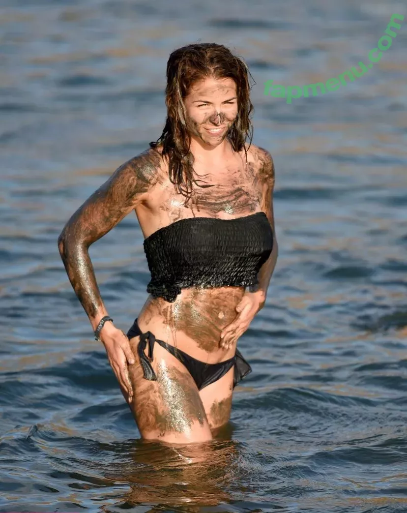 Gemma Atkinson nude photo #0796 (MissGAtkinson / glouiseatkinson)