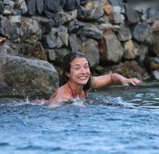 Gemma Atkinson / MissGAtkinson / glouiseatkinson nude photo #1011