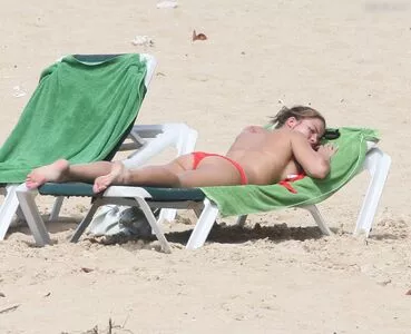 Gemma Atkinson / MissGAtkinson / glouiseatkinson nude photo #1042