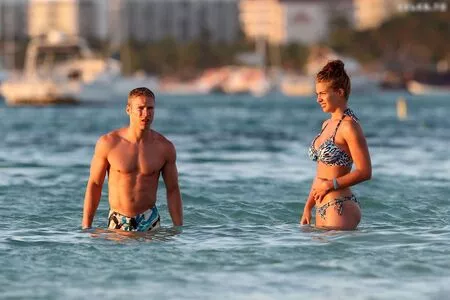 Gemma Atkinson / MissGAtkinson / glouiseatkinson nude photo #1118