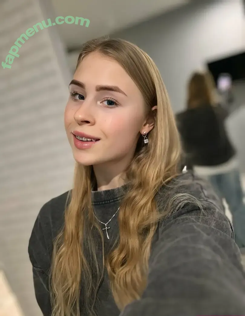 gemmy_grace nude photo #0022 (gemmagrace____)