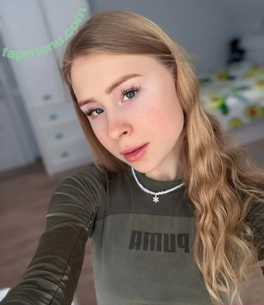 gemmy_grace nude photo #0024 (gemmagrace____)
