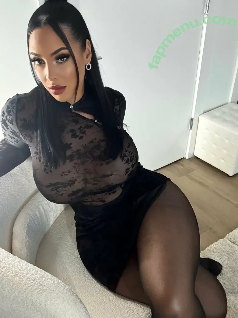 gemstarpanda nude photo #0002 (gemstarpanda)