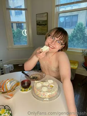 gendersmash / genderthrash nude photo #0090