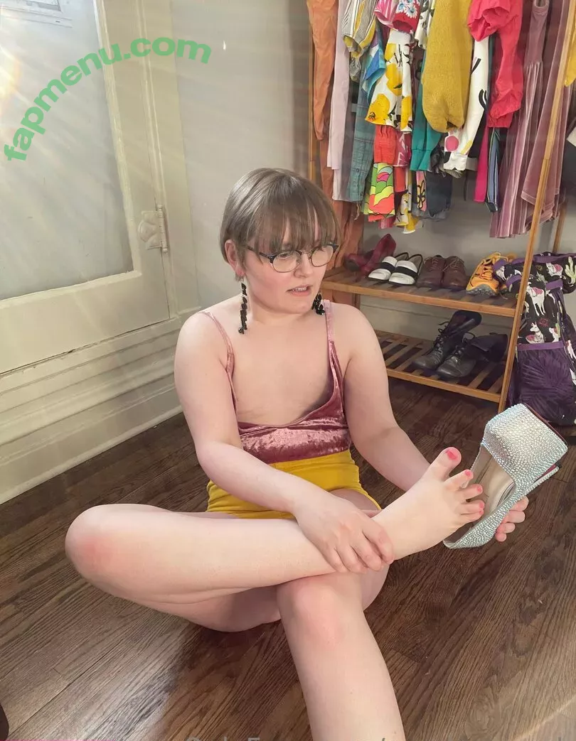 gendersmash nude photo #0046 (genderthrash)