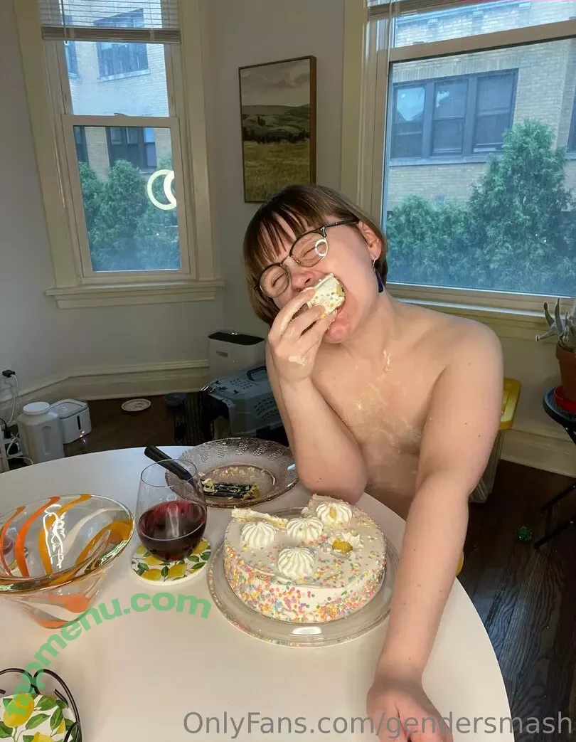 gendersmash nude photo #0084 (genderthrash)