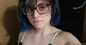 genericvoid / generic_void nude photo #0003