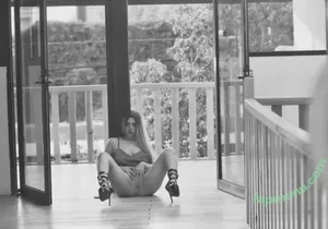 genesis.reyes / genesisreyesb nude photo #0212