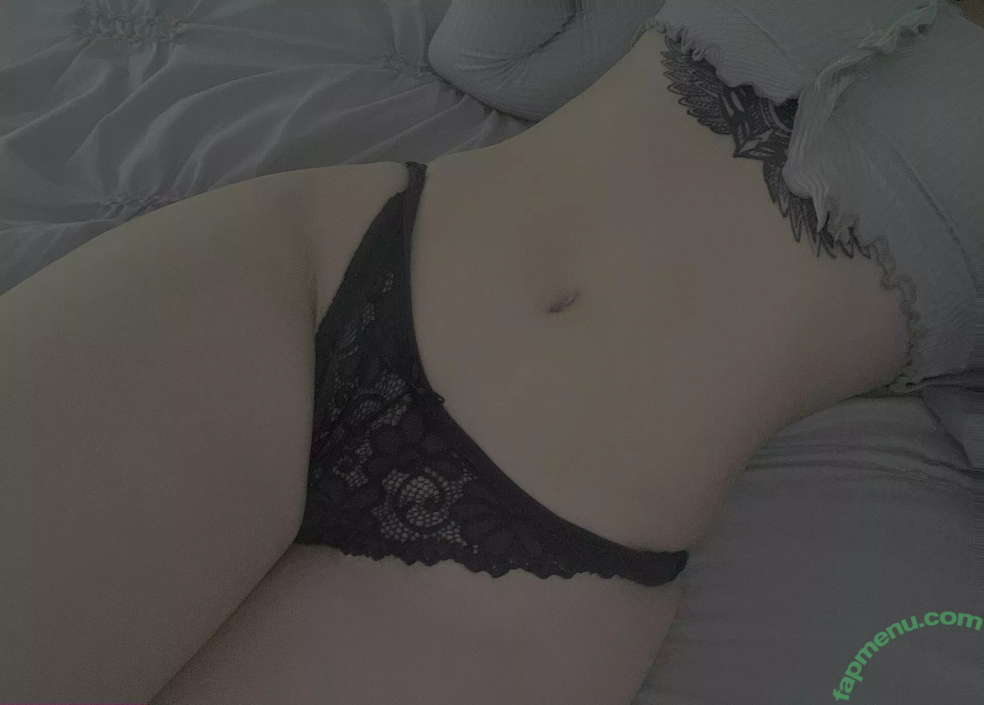 Genesiscruzm nude photo #0006 (Genesis Sisi)