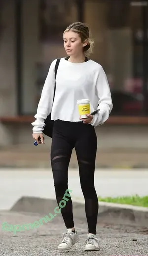 Genevieve Hannelius / ghannelius nude photo #0359