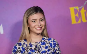 Genevieve Hannelius / ghannelius nude photo #0474