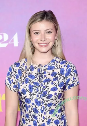Genevieve Hannelius / ghannelius nude photo #0479