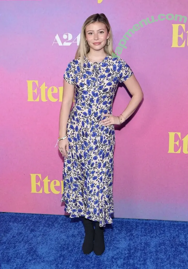 Genevieve Hannelius nude photo #0470 (ghannelius)