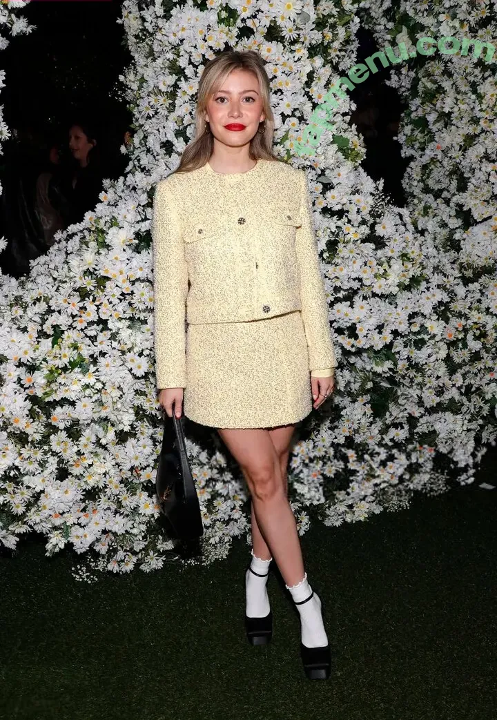 Genevieve Hannelius nude photo #0481 (ghannelius)