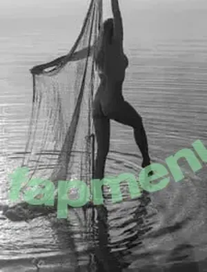 Genevieve Morton / genevievemorton / watch.genevieve nude photo #0714