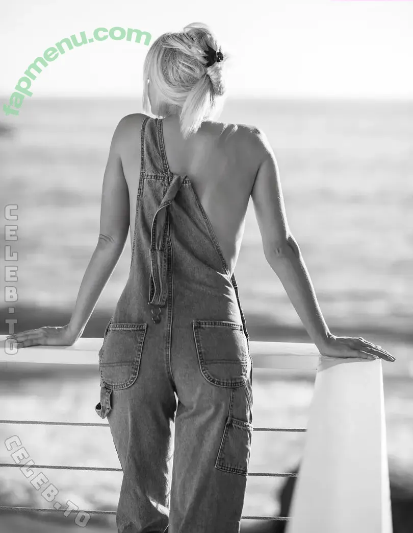 Genevieve Morton nude photo #0725 (genevievemorton / watch.genevieve)