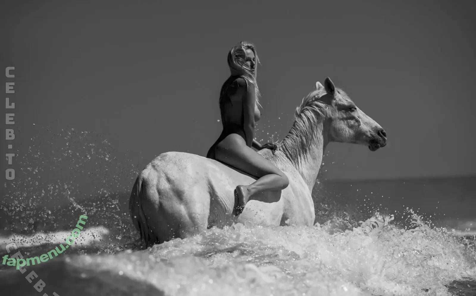 Genevieve Morton nude photo #0739 (genevievemorton / watch.genevieve)