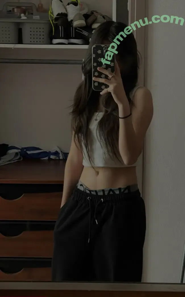 Genospov nude photo #0004 (genosnaps / genospovpov)