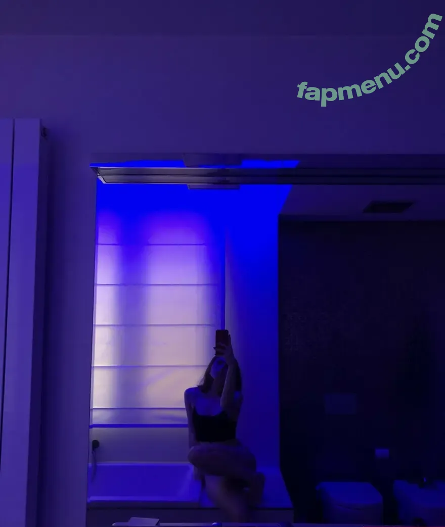 gently_kys nude photo #0039 (gently_kys)