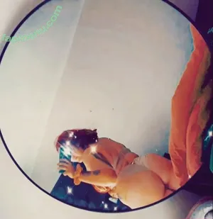  nude photo #0006