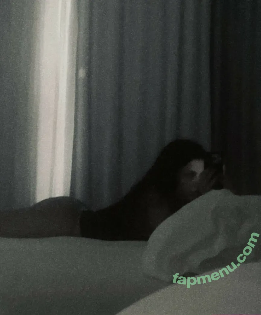 Georgia Twinn nude photo #0030 (georgialeetwinn)