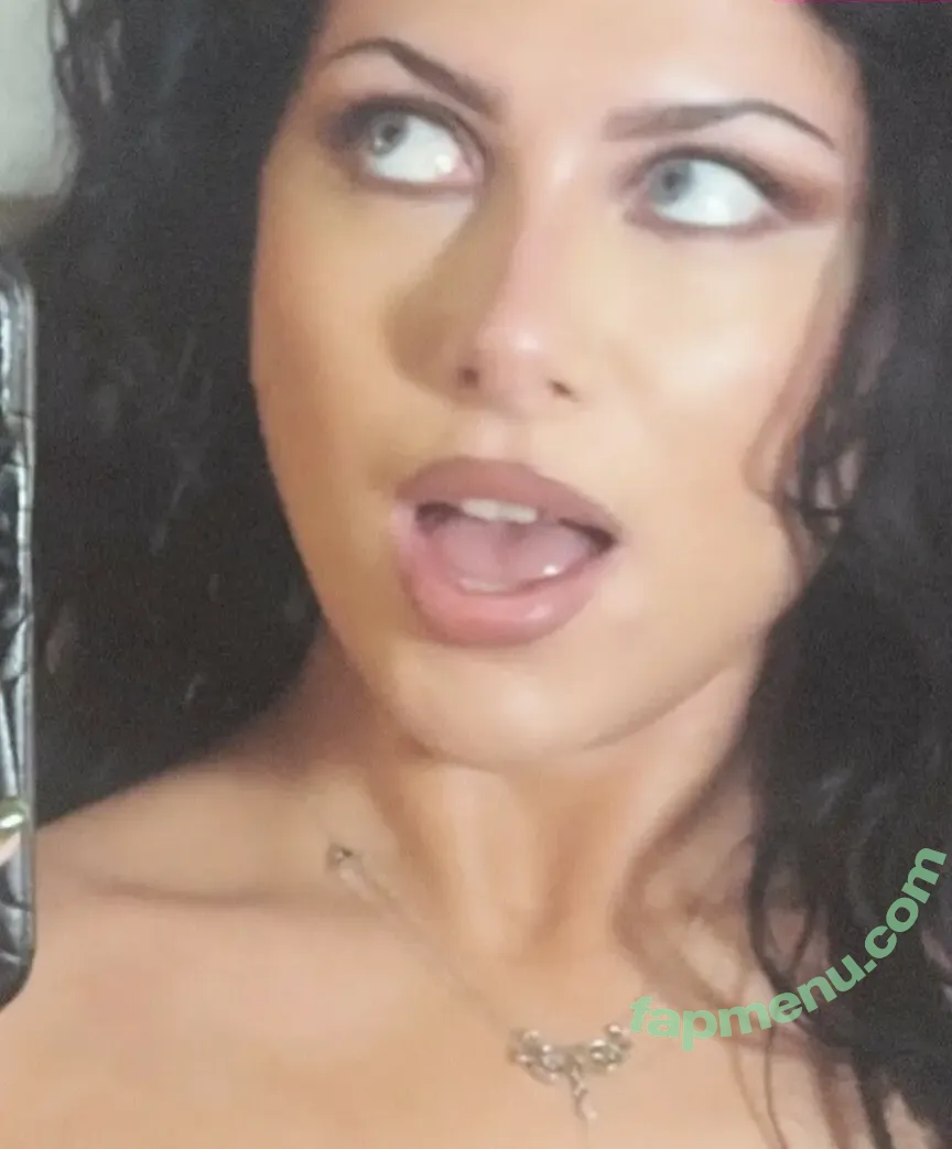 Georgia Twinn nude photo #0031 (georgialeetwinn)