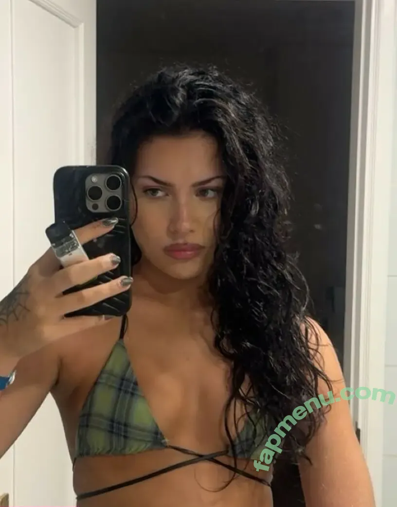 Georgia Twinn nude photo #0048 (georgialeetwinn)