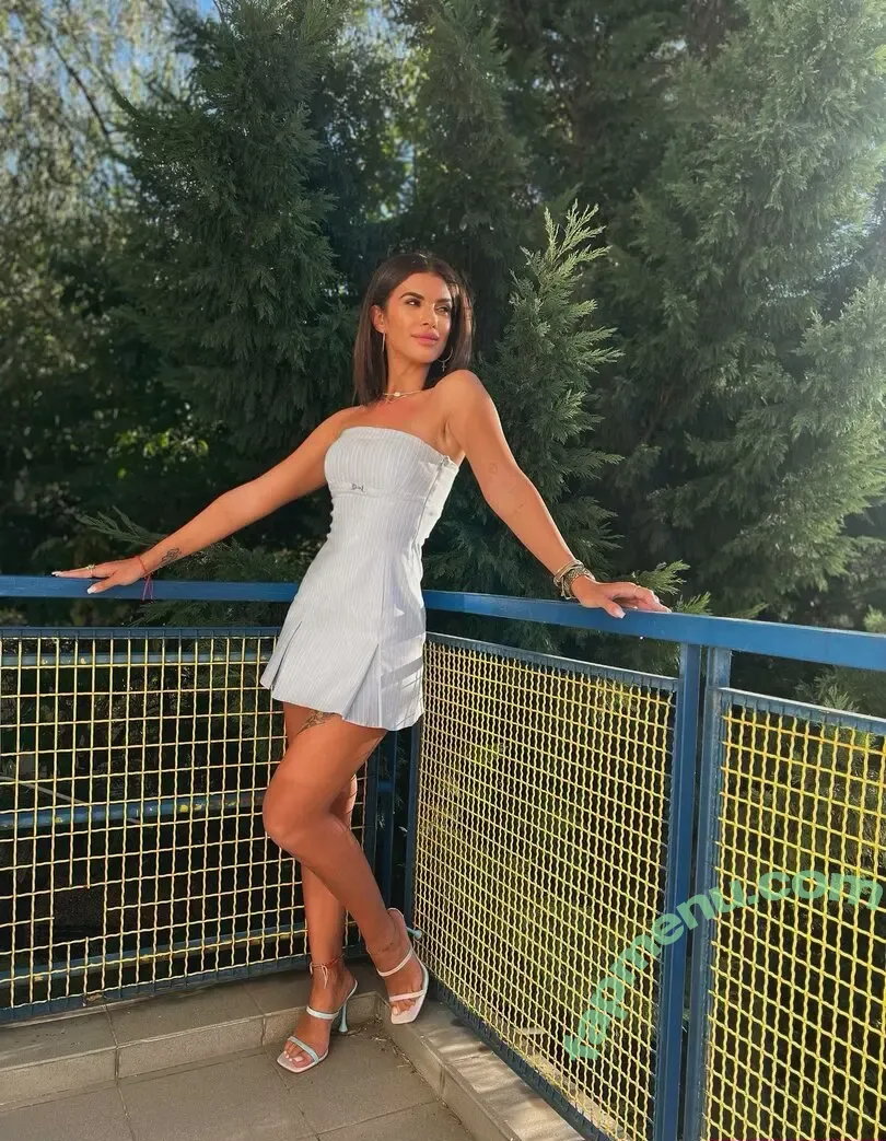 Georgiana Cernat nude photo #0012 (cernat_georgianaa)