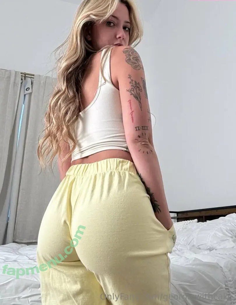 georgiawithcake nude photo #0006 (georgiawithcake)