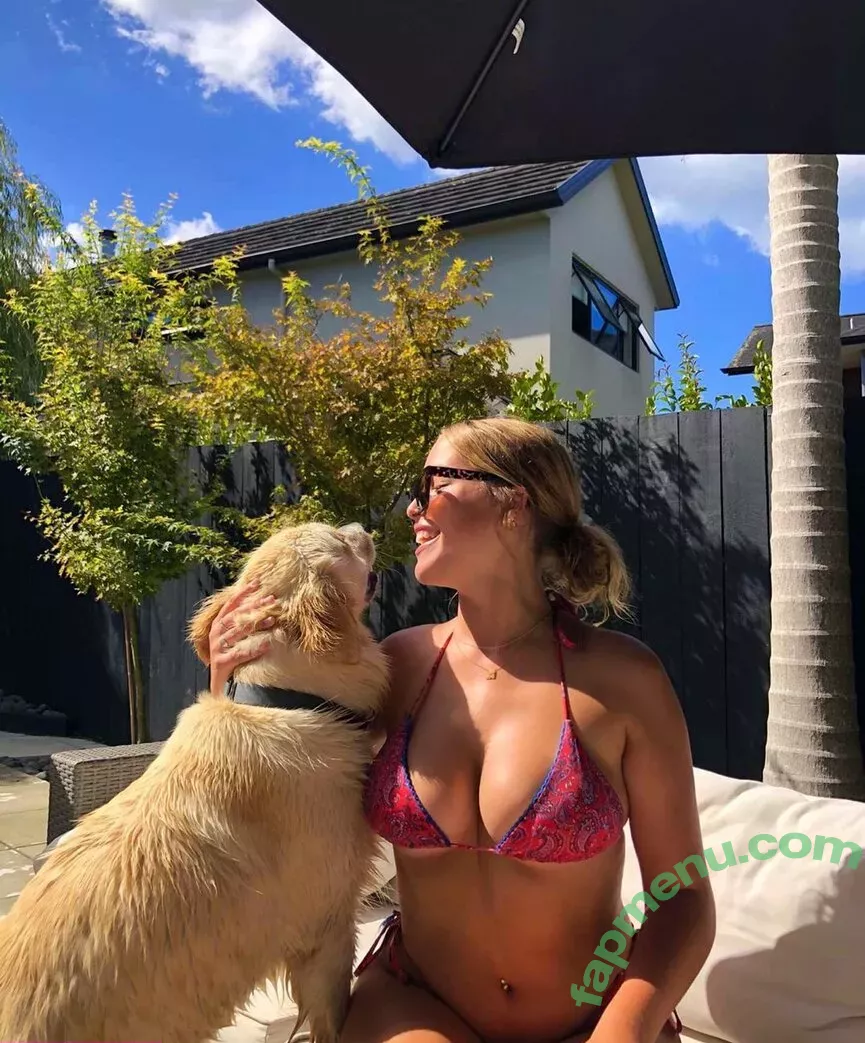 Georgie Cunningham nude photo #0035 (_georgiecunningham / josiecunninghamofficial)