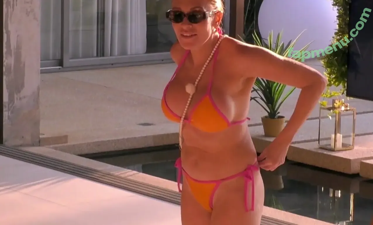 Georgina Fleur nude photo #0032 (Georgina Fleur)