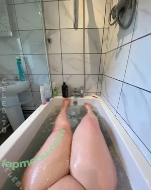 Georgina London / georginalond0n / thickgeelondon nude photo #0057