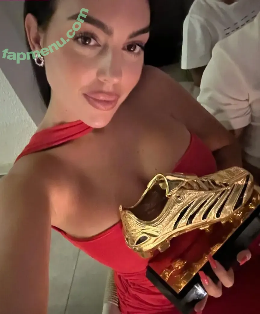 Georgina Rodriguez Hernández nude photo #0048 (georginagio)