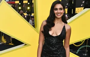 Geraldine Viswanathan / yoyogeraldine nude photo #0115
