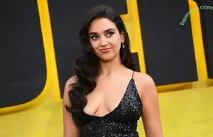 Geraldine Viswanathan / yoyogeraldine nude photo #0116