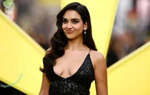 Geraldine Viswanathan / yoyogeraldine nude photo #0117