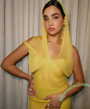Geraldine Viswanathan / yoyogeraldine nude photo #0128