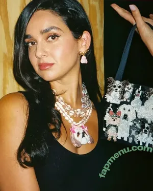 Geraldine Viswanathan / yoyogeraldine nude photo #0249